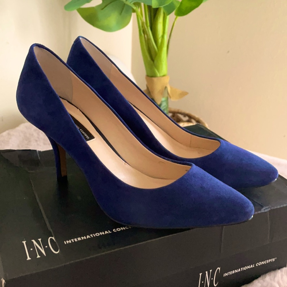 INC Suede heels